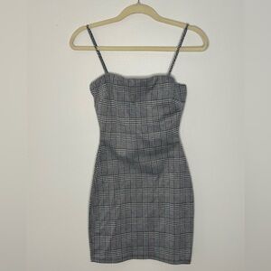 Windsor Plaid Dress in Black and White